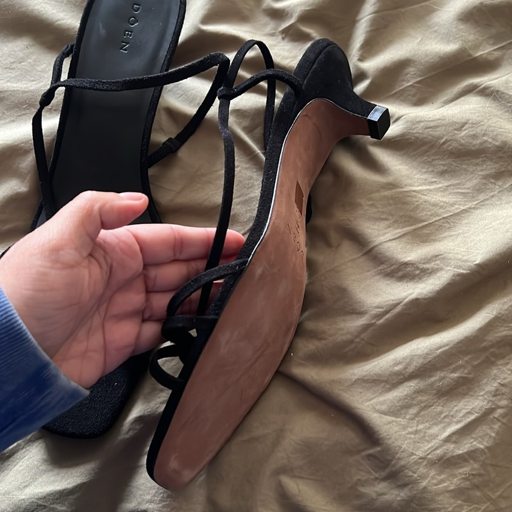 PRICE IS FIRM - Doen Black Strappy Kitten Heel Sandals - Picture 6 of 11